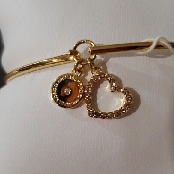 MICHAEL KORS MKJX7578710 Gold Toned Heart Crystal 2 Charm Bangle Bracelet $100+ - Picture 3 of 5